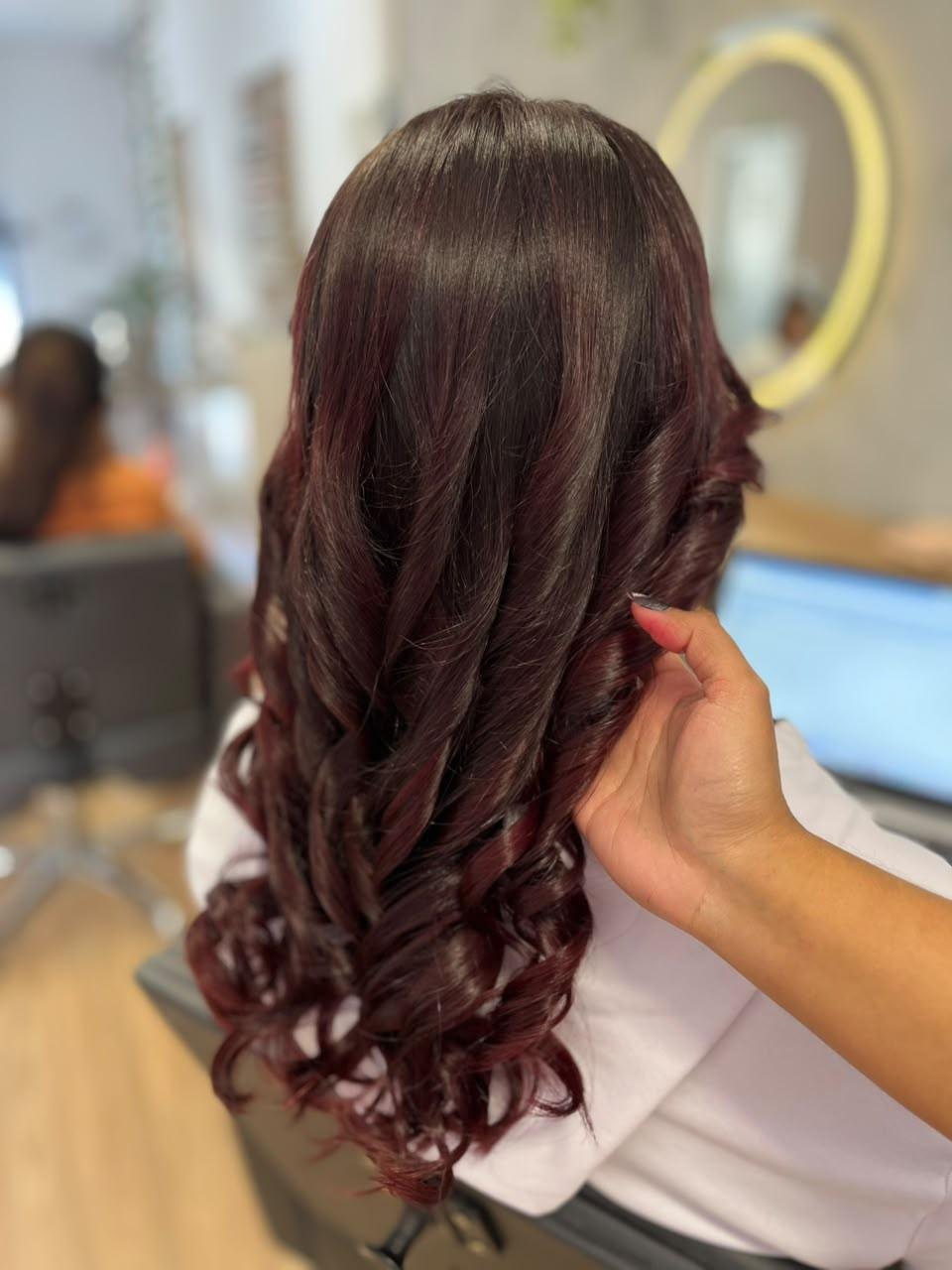Cabelo tratado com hidratação no Lis Bella Hair